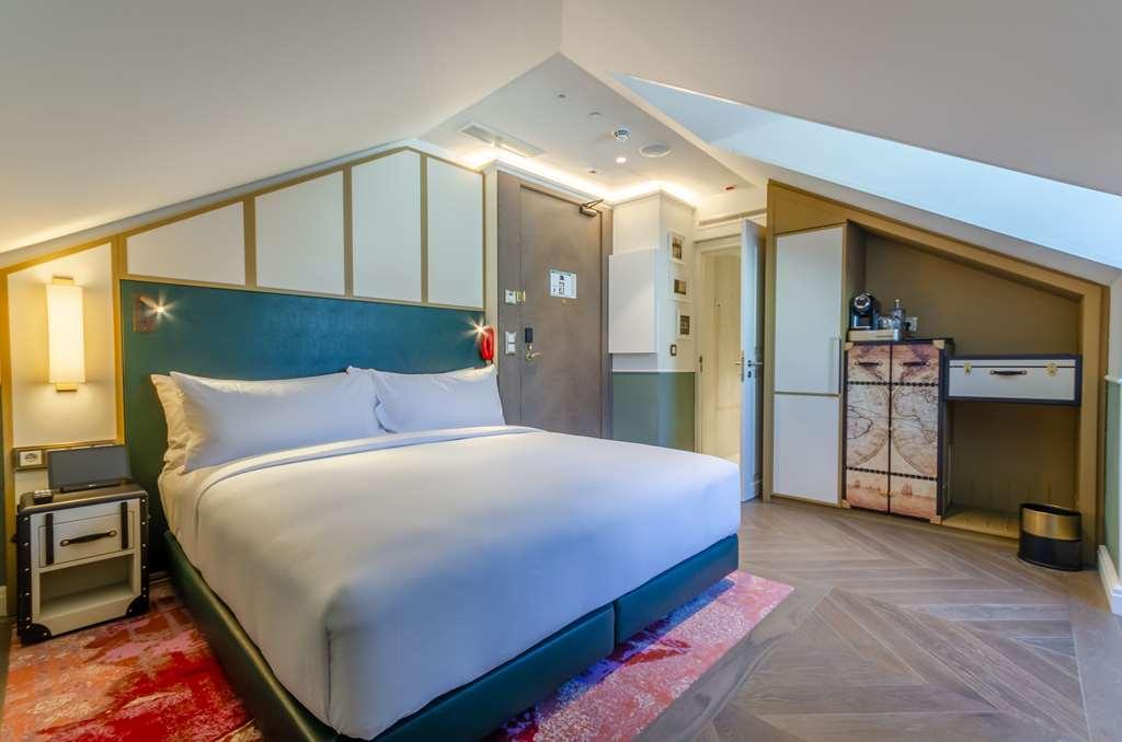 The Emerald House - Curio Collection By Hilton Lisbon